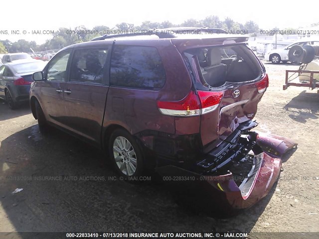 5TDDK3DC0CS033180 - 2012 TOYOTA SIENNA XLE/LIMITED BURGUNDY photo 3