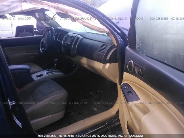 5TFJU4GN4DX049202 - 2013 TOYOTA TACOMA DOUBLE CAB PRERUNNER BLUE photo 5