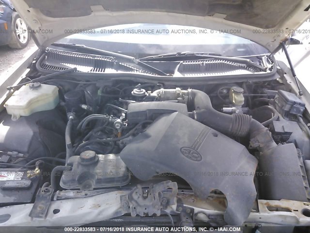 1LNHM81W4XY684910 - 1999 LINCOLN TOWN CAR EXECUTIVE GOLD photo 10