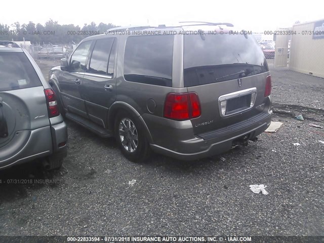 5LMFU28R04LJ22707 - 2004 LINCOLN NAVIGATOR 灰色 照片 3