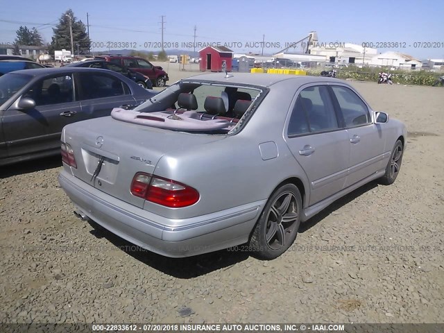 WDBJF74J31B270780 - 2001 MERCEDES-BENZ E 55 AMG SILVER photo 4