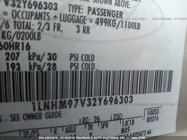 1LNHM97V32Y696303 - 2002 LINCOLN CONTINENTAL  银色 照片 9