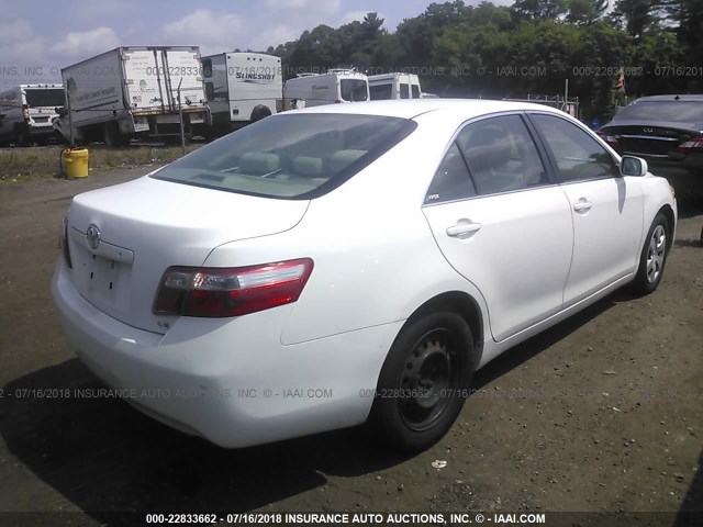 4T1BE46K78U734399 - 2008 TOYOTA CAMRY CE/LE/XLE/SE WHITE photo 4