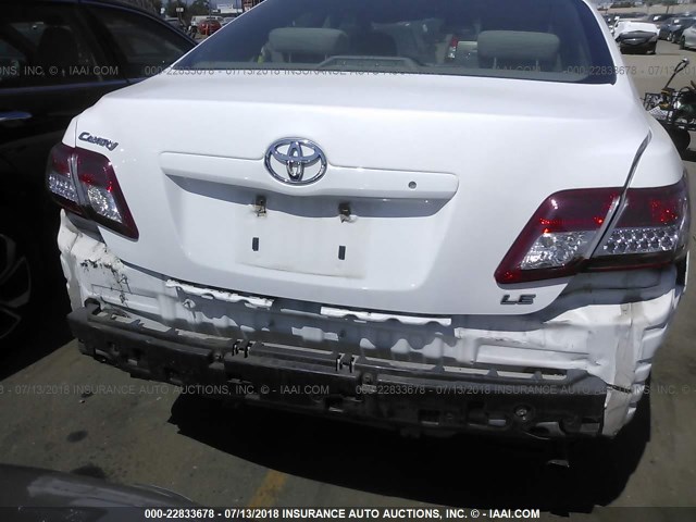 4T1BF3EK2BU645145 - 2011 TOYOTA CAMRY SE/LE/XLE თეთრი ფოტო 6