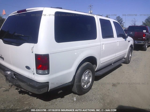 1FMNU40S9YEA55396 - 2000 FORD EXCURSION XLT WHITE photo 4