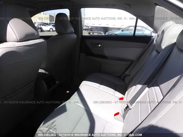 4T1BF1FKXGU501627 - 2016 TOYOTA CAMRY LE/XLE/SE/XSE SILVER photo 8