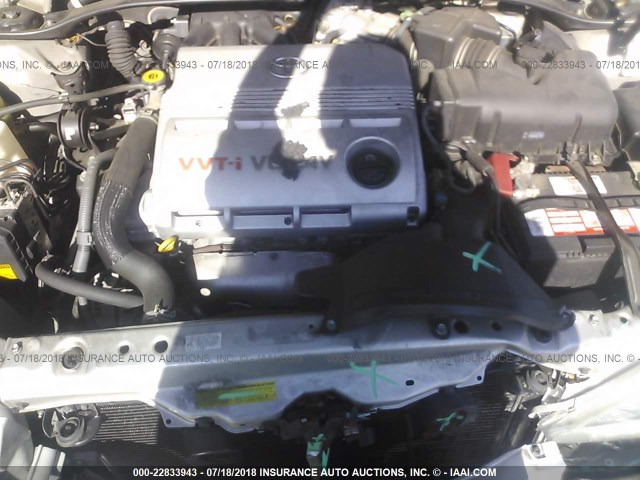 4T1BF30K35U593245 - 2005 TOYOTA CAMRY LE/XLE/SE 银色 照片 10