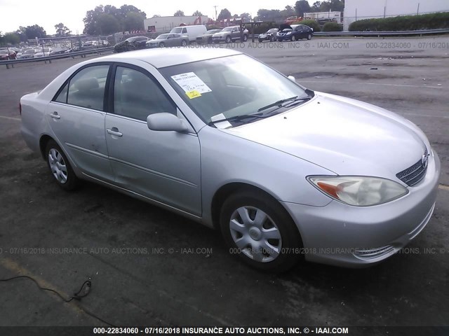 4T1BE32KX3U709750 - 2003 TOYOTA CAMRY LE/XLE/SE 银色 照片 1