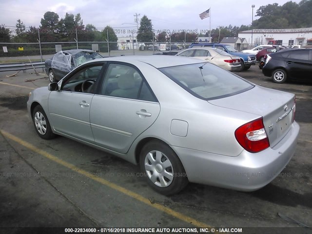 4T1BE32KX3U709750 - 2003 TOYOTA CAMRY LE/XLE/SE 银色 照片 3