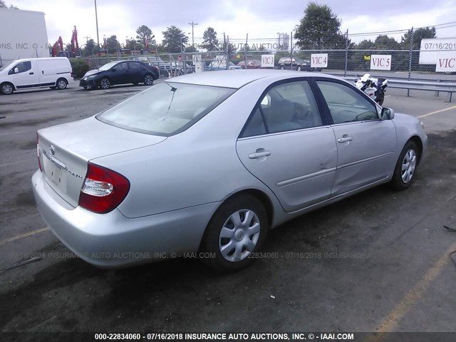 4T1BE32KX3U709750 - 2003 TOYOTA CAMRY LE/XLE/SE 银色 照片 4