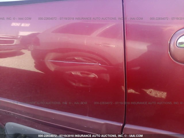 5LMPU28A9XLJ23583 - 1999 LINCOLN NAVIGATOR 红色 照片 6