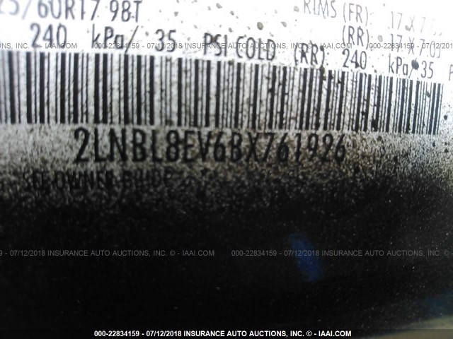 2LNBL8EV6BX761926 - 2011 LINCOLN TOWN CAR EXECUTIVE L BLACK photo 9