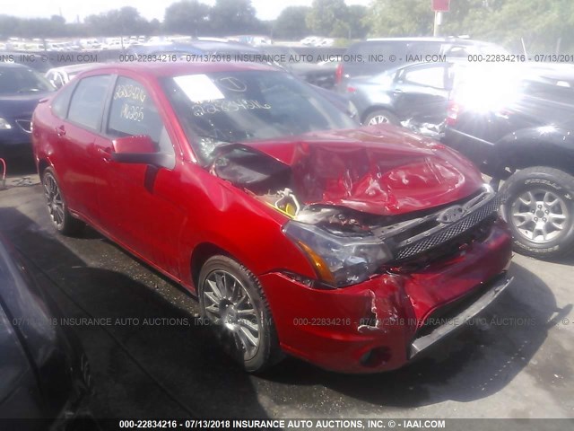 1FAHP3GN8AW114561 - 2010 FORD FOCUS SES RED photo 1