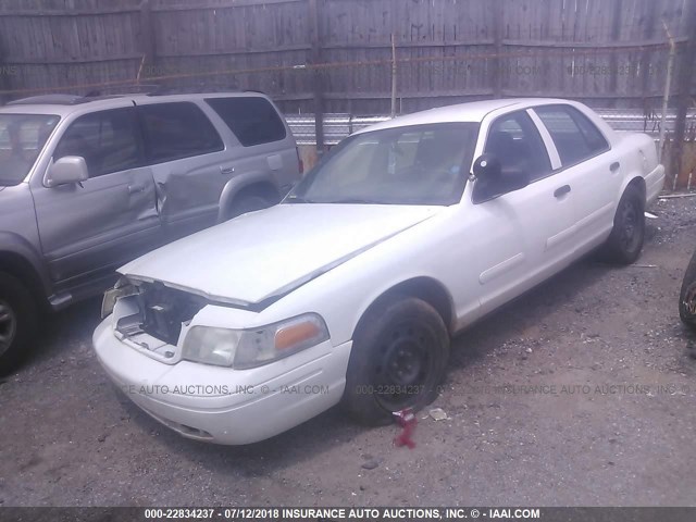 2FAFP71W56X116974 - 2006 FORD CROWN VICTORIA POLICE INTERCEPTOR WHITE photo 2