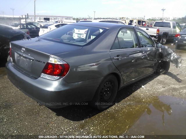 4T1BE32KX5U520129 - 2005 TOYOTA CAMRY LE/XLE/SE 灰色 照片 4