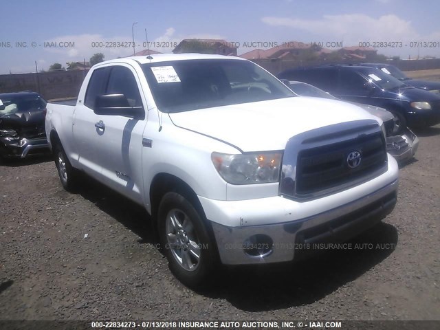5TFRY5F10AX076405 - 2010 TOYOTA TUNDRA DOUBLE CAB SR5 WHITE photo 1
