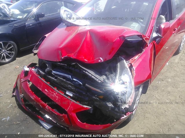 KMHCT4AE7DU284064 - 2013 HYUNDAI ACCENT GLS/GS RED photo 6