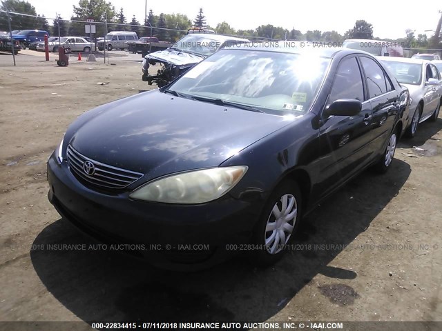 JTDBE32K463052149 - 2006 TOYOTA CAMRY LE/XLE BLACK photo 2