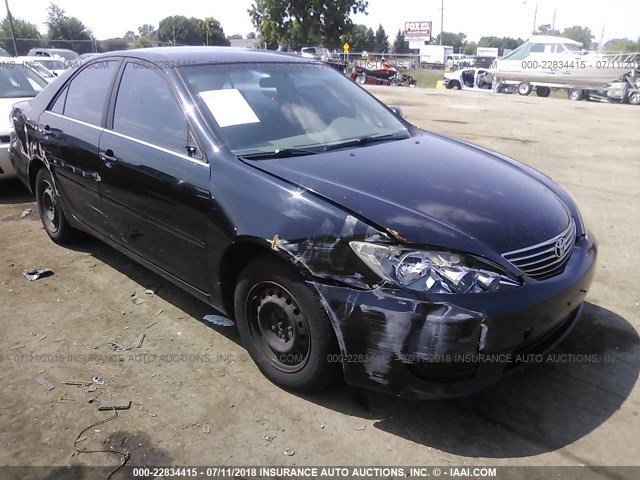 JTDBE32K463052149 - 2006 TOYOTA CAMRY LE/XLE BLACK photo 6