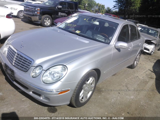 WDBUF65J23A338310 - 2003 MERCEDES-BENZ E 320 SILVER photo 2