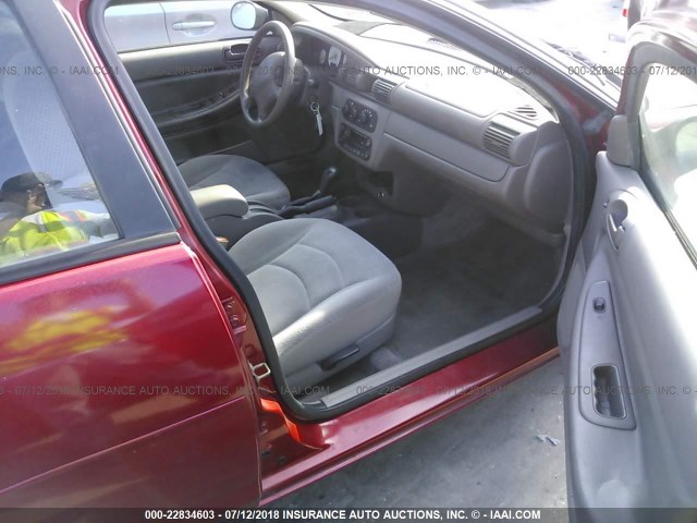 1B3EL46X54N117107 - 2004 DODGE STRATUS SXT RED photo 5