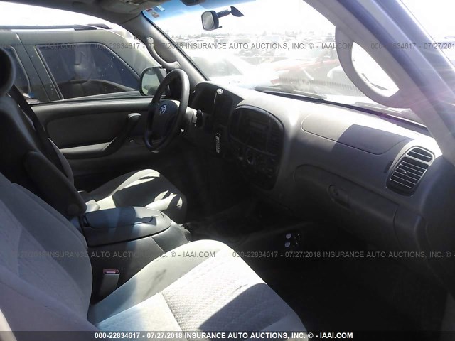 5TBDT44105S482968 - 2005 TOYOTA TUNDRA DOUBLE CAB SR5 SILVER photo 5
