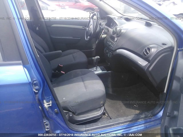 KL1TD5DE0BB213002 - 2011 CHEVROLET AVEO LS/LT 蓝色 照片 5