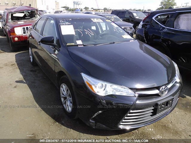 4T4BF1FK0FR497818 - 2015 TOYOTA CAMRY LE/XLE/SE/XSE BLACK photo 1