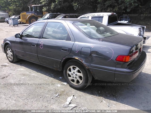 JT2BF22K310335071 - 2001 TOYOTA CAMRY CE/LE/XLE 灰色 照片 3