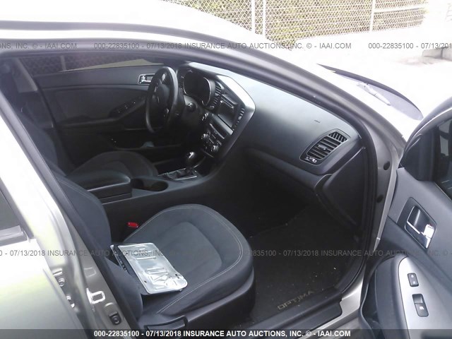 KNAGM4AD2C5018029 - 2012 KIA OPTIMA HYBRID GRAY photo 5