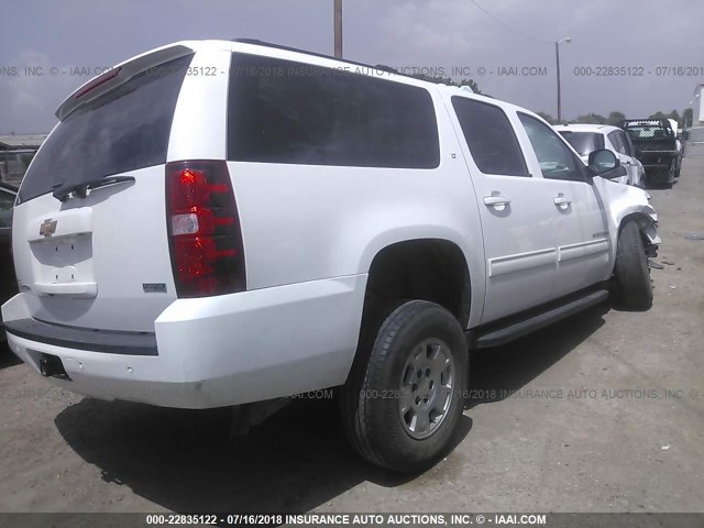 1GNSKJE74CR168875 - 2012 CHEVROLET SUBURBAN K1500 LT WHITE photo 4