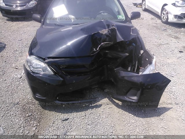 2T1BU4EE9DC988982 - 2013 TOYOTA COROLLA S/LE შავი ფოტო 6