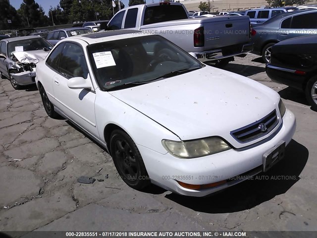 19UYA1154VL012756 - 1997 ACURA 2.2CL WHITE photo 1