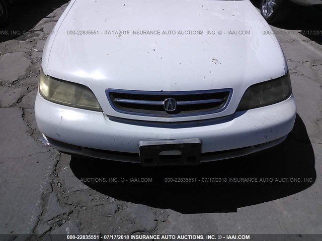 19UYA1154VL012756 - 1997 ACURA 2.2CL WHITE photo 6