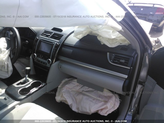 4T4BF1FKXDR309917 - 2013 TOYOTA CAMRY L/SE/LE/XLE Boz foto 5