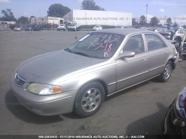 1YVGF22C525296987 - 2002 MAZDA 626 LX GOLD photo 2