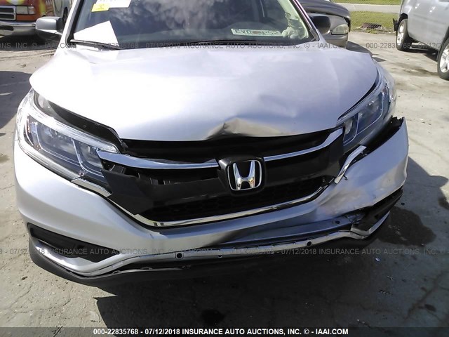 2HKRM3H41GH558540 - 2016 HONDA CR-V SE SILVER photo 6