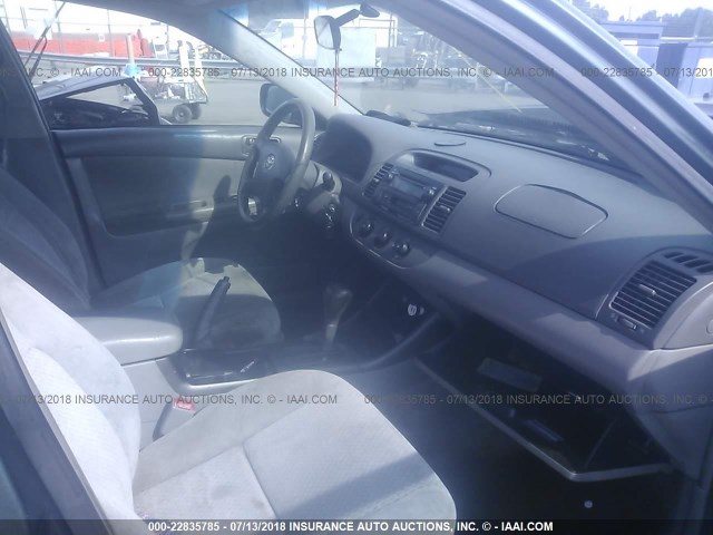 4T1BE32KX4U278473 - 2004 TOYOTA CAMRY LE/XLE/SE Yaşıl foto 5