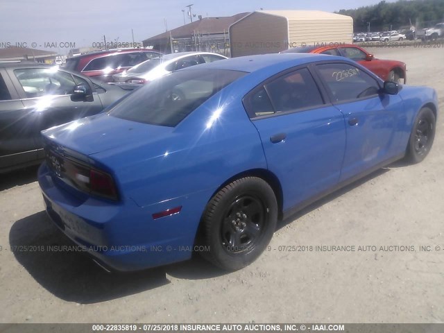 2C3CDXAT1DH740794 - 2013 DODGE CHARGER POLICE BLUE photo 4