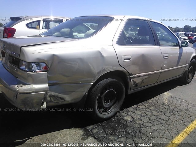 JT2BF22K9W0093572 - 1998 TOYOTA CAMRY CE/LE/XLE GOLD photo 6