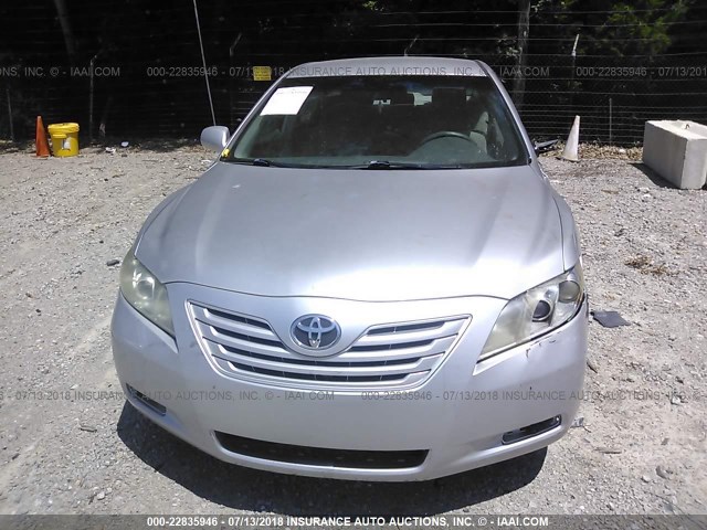 4T4BE46K39R133787 - 2009 TOYOTA CAMRY SE/LE/XLE SILVER photo 6
