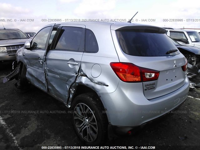 JA4AP3AW5GZ054219 - 2016 MITSUBISHI OUTLANDER SPORT ES/SE SILVER photo 3