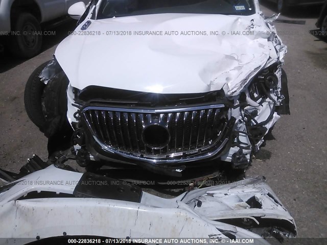 LRBFX1SA6JD010641 - 2018 BUICK ENVISION ESSENCE თეთრი ფოტო 6