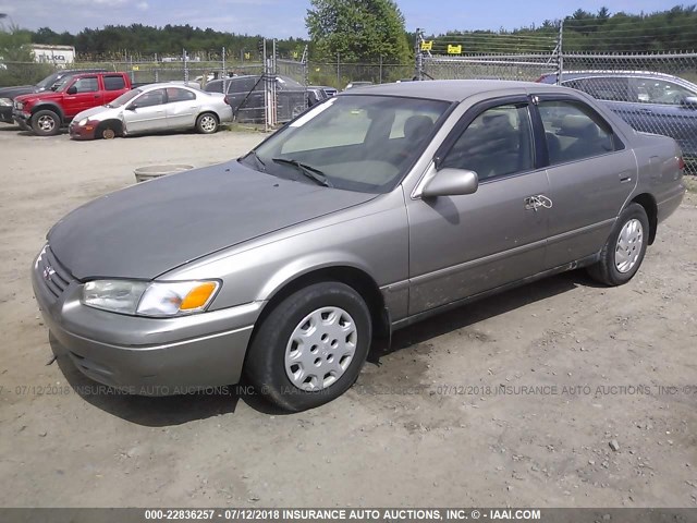 4T1BG22K3XU469872 - 1999 TOYOTA CAMRY CE/LE/XLE 灰色 照片 2