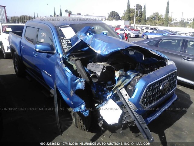 3TMAZ5CNXJM054662 - 2018 TOYOTA TACOMA DBL CAB/SR5/TRD SPORT/OR BLUE photo 1