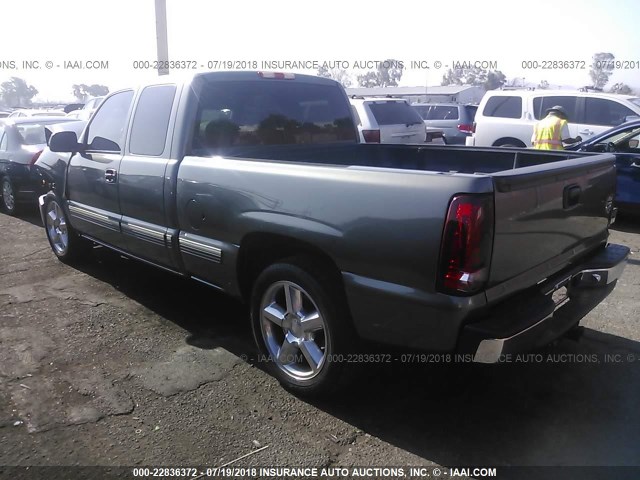 2GCEC19T3Y1359147 - 2000 CHEVROLET SILVERADO C1500 GRAY photo 3