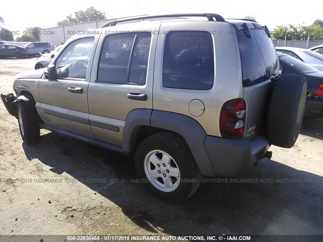 1J4GL48K76W192181 - 2006 JEEP LIBERTY SPORT GOLD photo 3