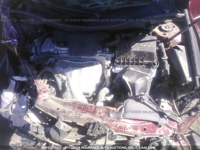 4T1BF1FK1HU627019 - 2017 TOYOTA CAMRY LE/XLE/SE/XSE MAROON photo 10