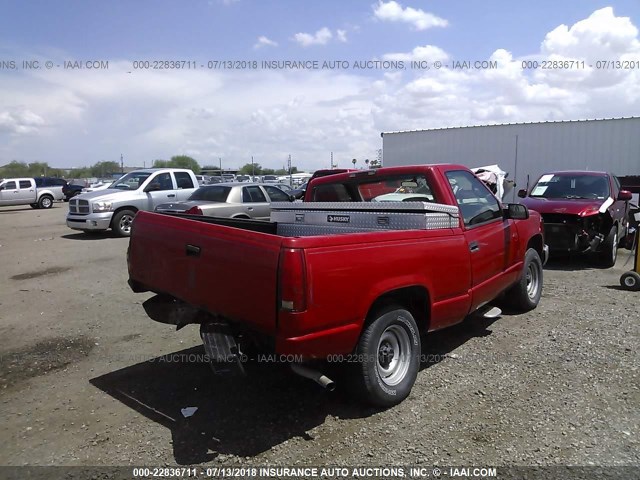 1GTEC14W4WZ511765 - 1998 GMC SIERRA C1500 RED photo 4