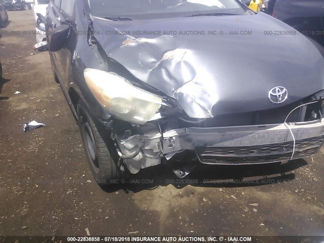 2T1KU40E99C040452 - 2009 TOYOTA COROLLA MATRIX  GRAY photo 6